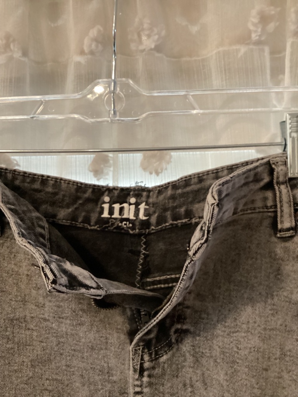 Inherit Women’s Black Denim Skirt - Picture 2 of 4